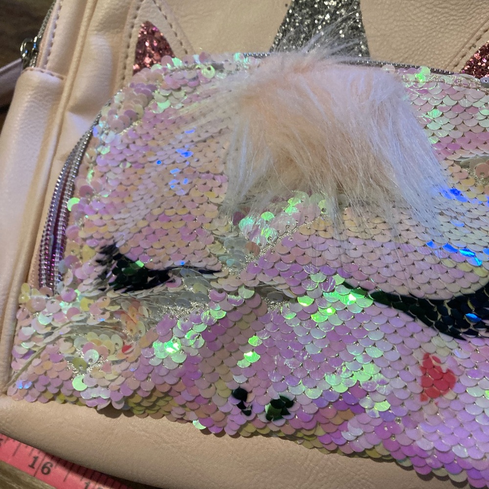 OMG Accessories pink unicorn backpack for girls - Picture 2 of 11